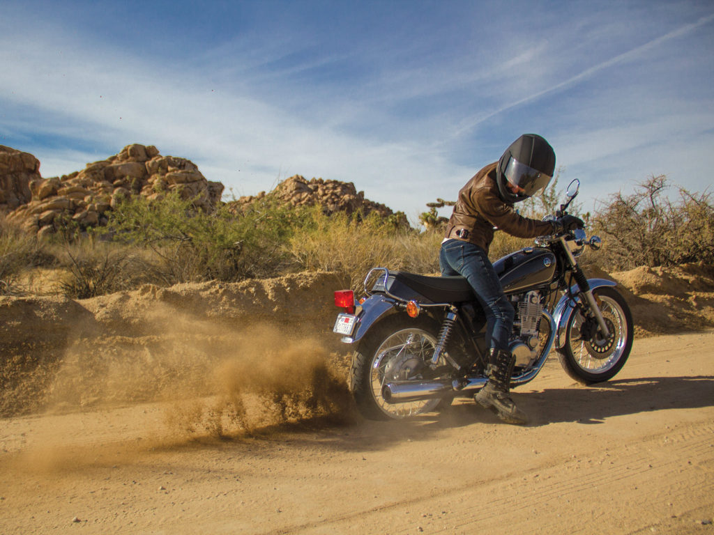「MOTORCYCLIST」より……女性SRライダーがアメリカをツーリング！